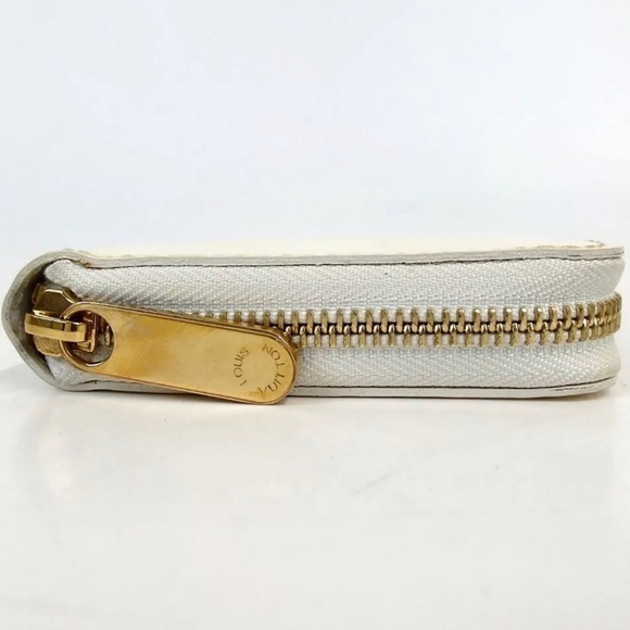 Authentic Louis Vuitton Wallet - Picture 4 of 10